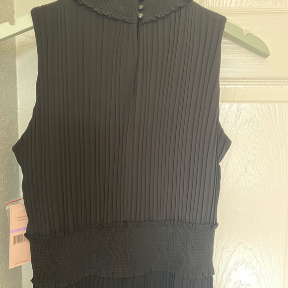 Dress - Picture 4 of 5